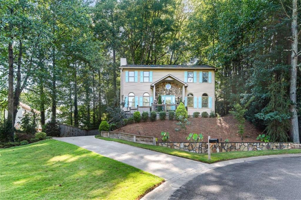 4825 Shallow Creek Dr., Kennesaw, GA 30144