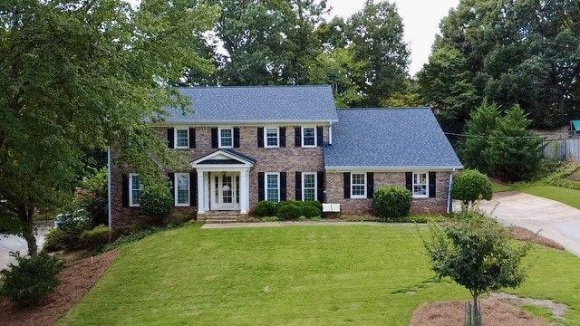 5232 Wynterhall Dr., Dunwoody, GA 30338