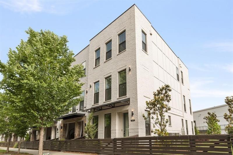 1815 La Dawn Ln., Atlanta, GA 30318
