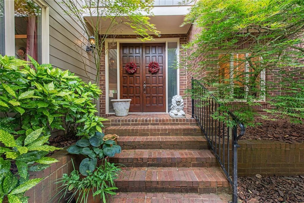 4056 Columns Dr., Marietta, GA 30067
