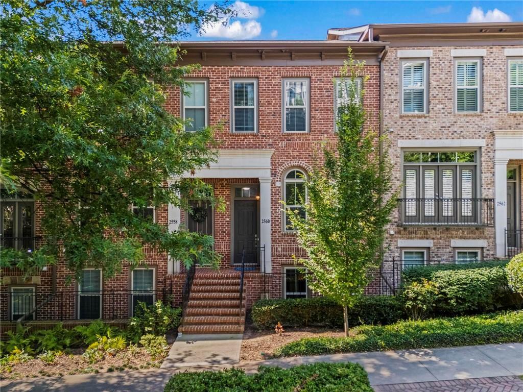 2560 Crescent Park Ct., Atlanta, GA 30339