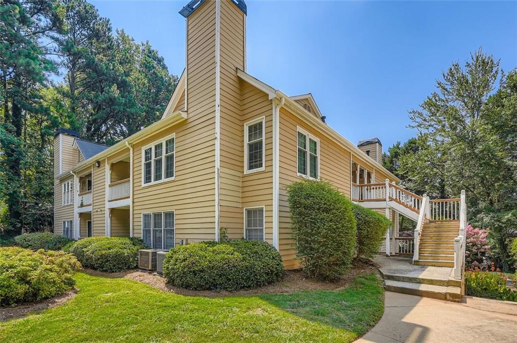 2801 Vineyard Way, Smyrna, GA 30082