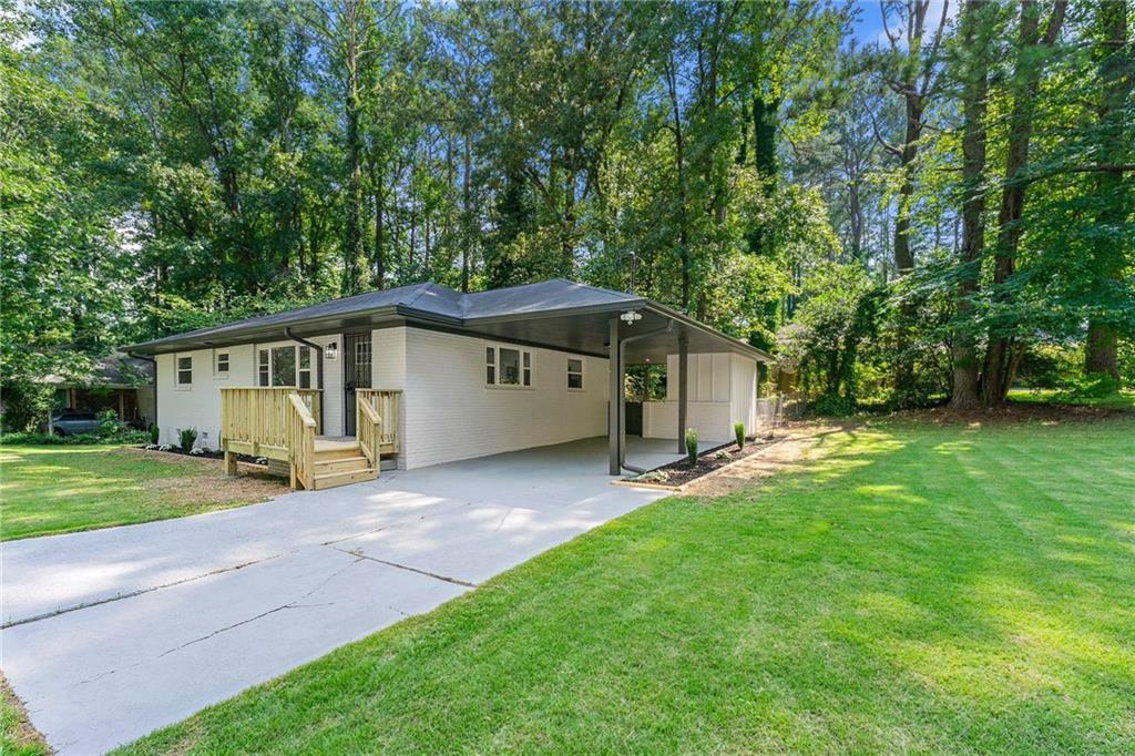 2762 Connally Dr., Atlanta, GA 30311