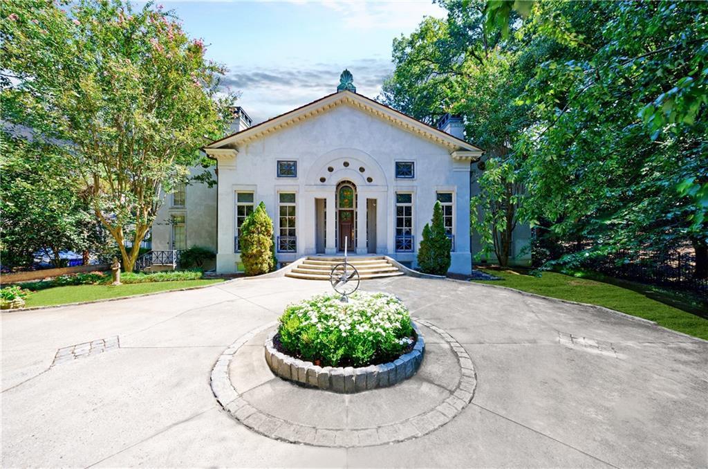 3281 Habersham Rd., Atlanta, GA 30305