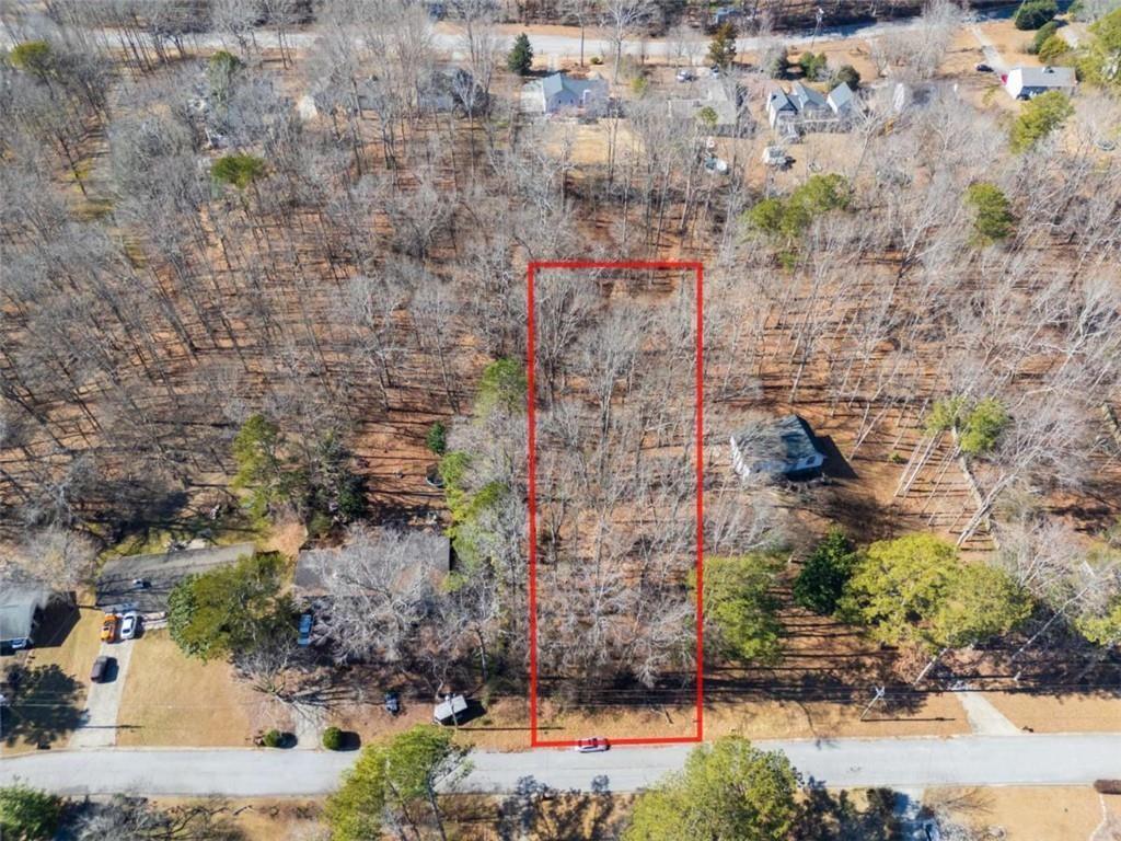 2715 Whisper Tr., Douglasville, GA 30135