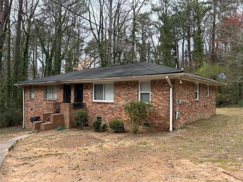 6450 Raymond Dr., Union City, GA 30291