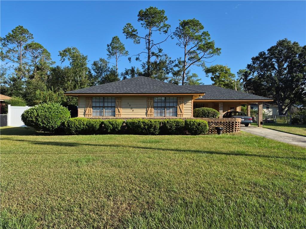 1302 Bethune Dr., Valdosta, GA 31601