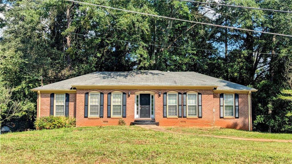 577 Doyal Mills Ct., Stone Mountain, GA 30083