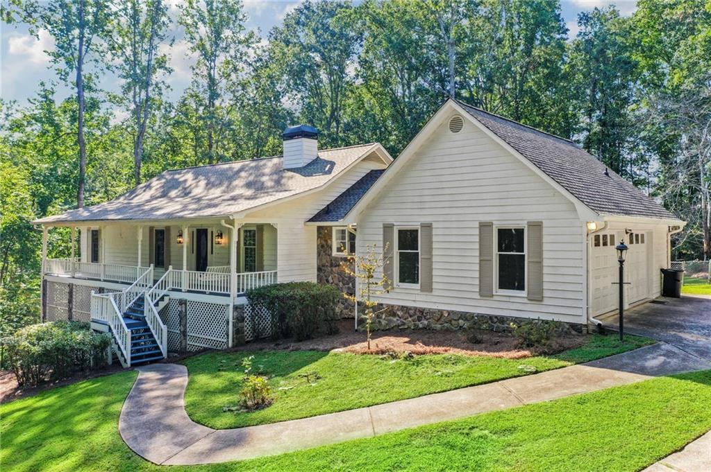 323 Crabapple Springs Way, Woodstock, GA 30188