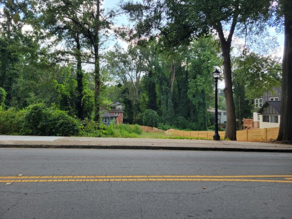 1496 Joseph E Boone Blvd., Atlanta, GA 30314