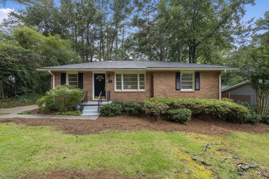 766 Iris Ter., Decatur, GA 30033