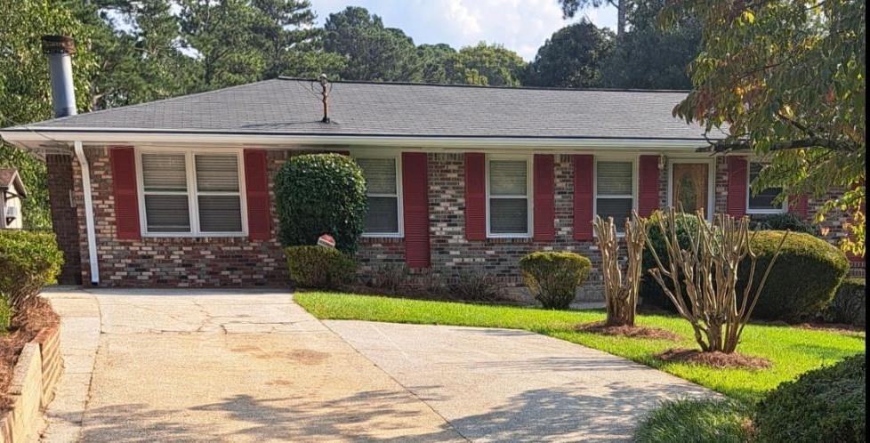 1522 Moncrief Cir., Decatur, GA 30033