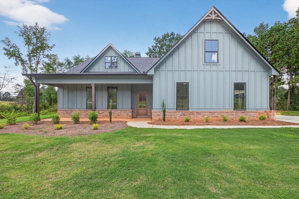 552 Ridge Rd., Dallas, GA 30157