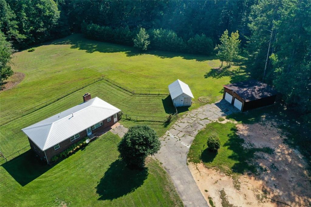 2040 S County Line Rd., Lithia Springs, GA 30122
