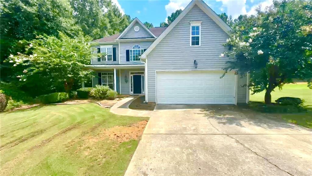 2227 Baker Carter Dr., Loganville, GA 30052