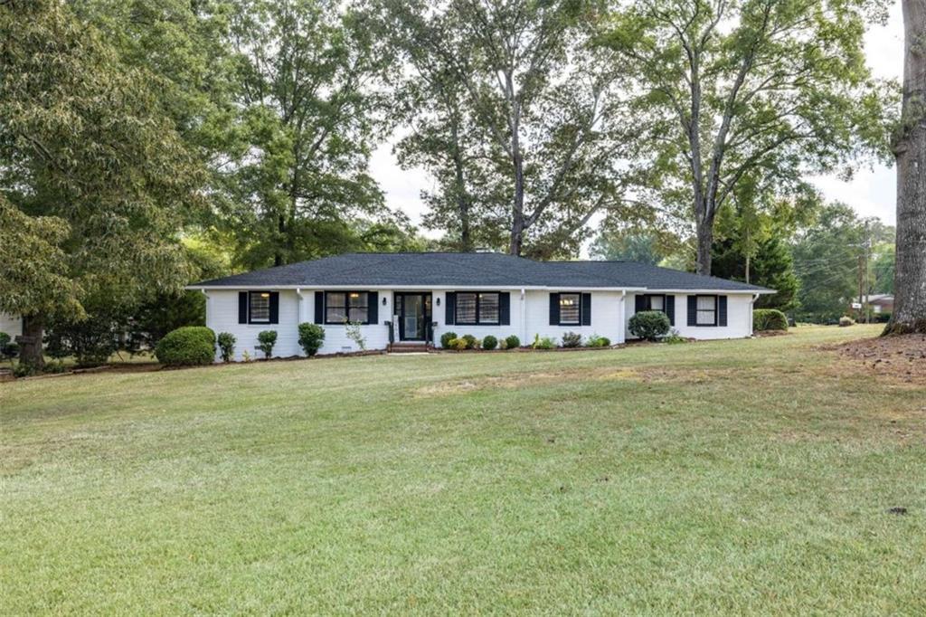169 Cherokee Cir., Cedartown, GA 30125