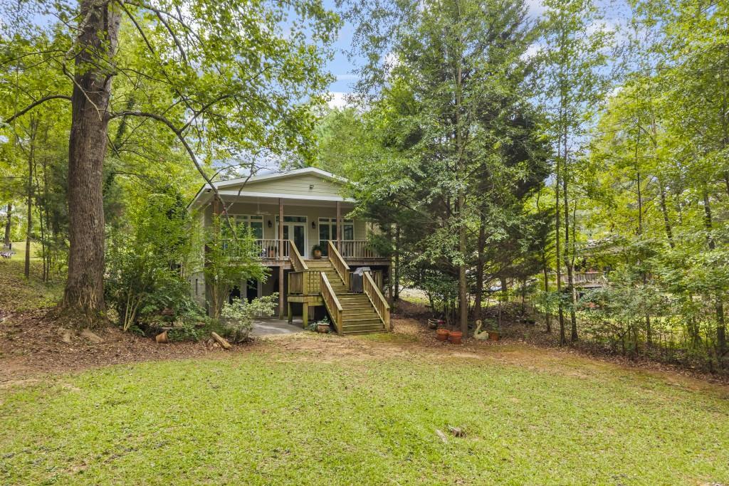 234 Mountain View Dr., Lavonia, GA 30553