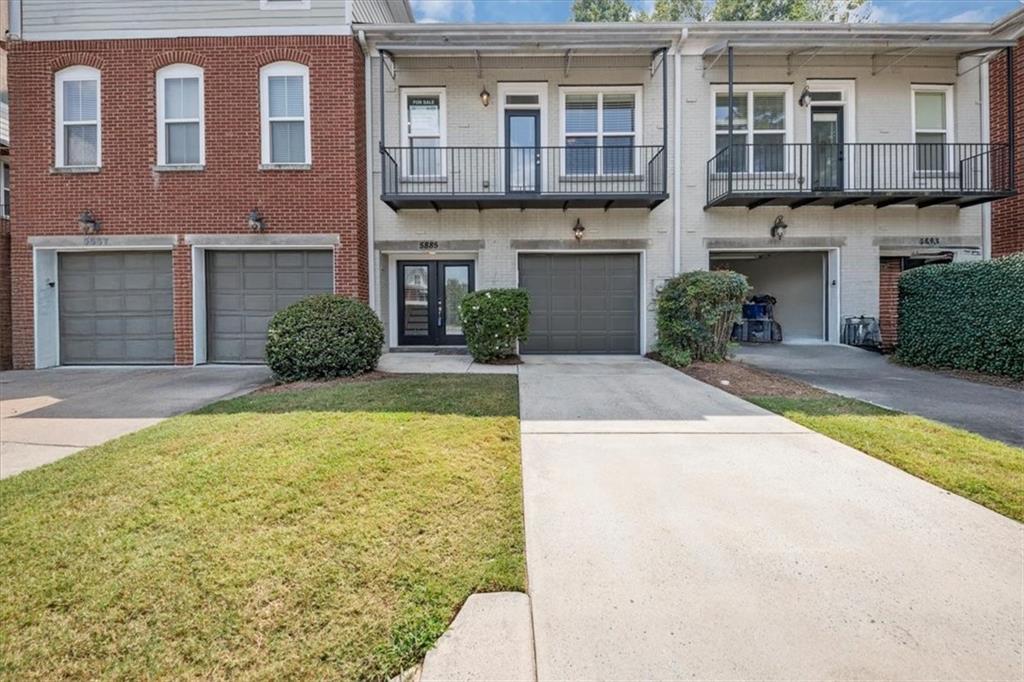 5885 Brookside Oak Cir., Norcross, GA 30093