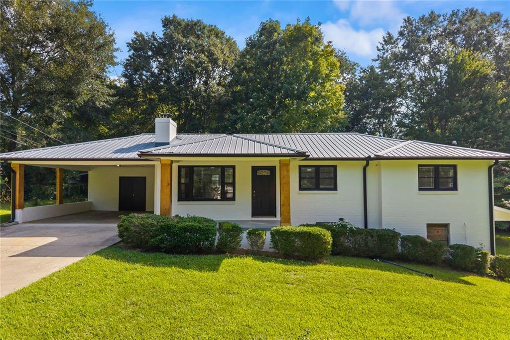 249 Hillcrest Dr., Toccoa, GA 30577