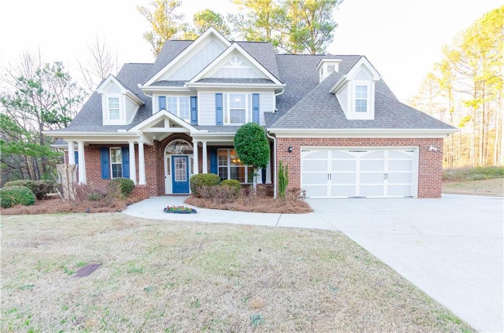2474 Starfire Ln., Loganville, GA 30052