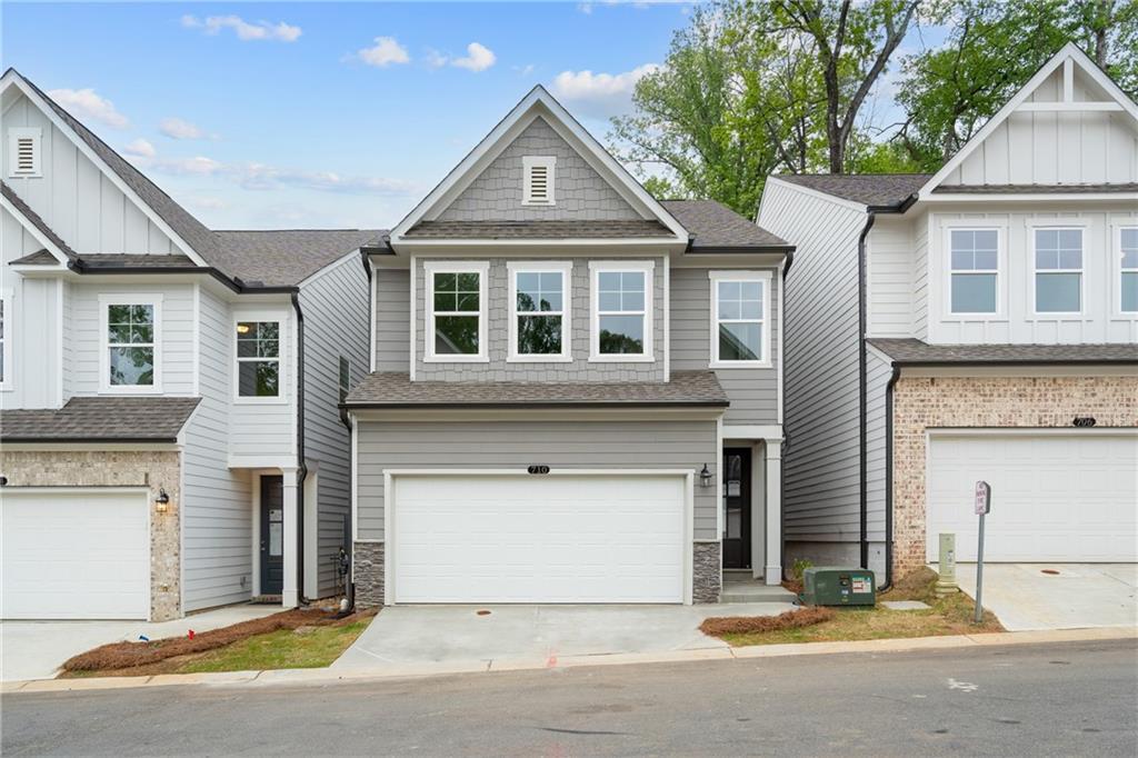710 Smokey Quartz Way, Kennesaw, GA 30144