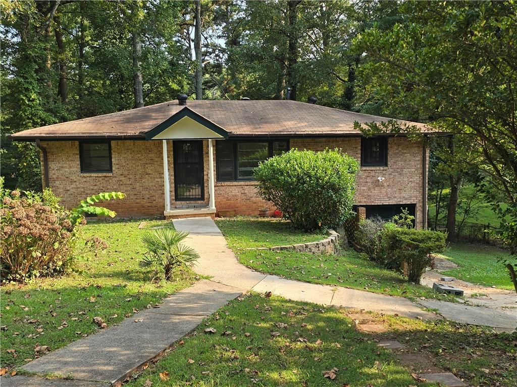 3231 Darlington Oak Dr., Atlanta, GA 30340