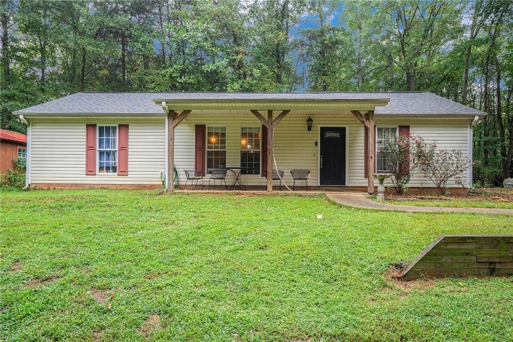 382 Freeman Dr., Maysville, GA 30558