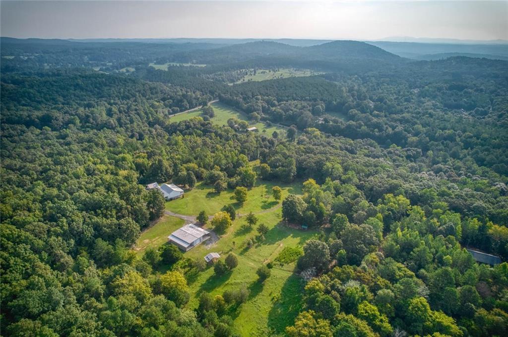 195 Connesena Rd., Kingston, GA 30145