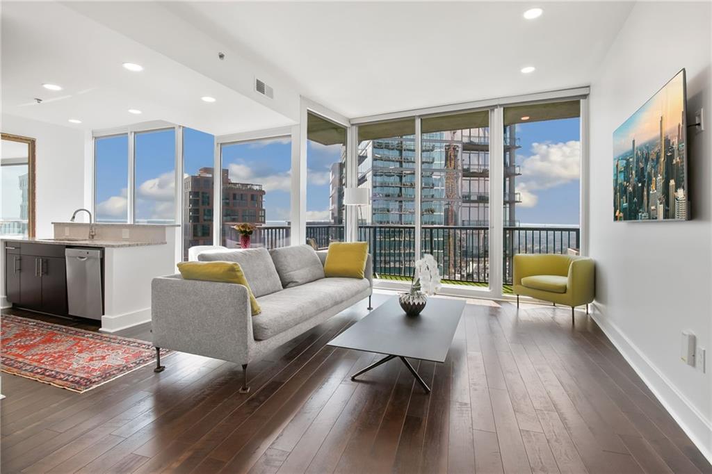 1080 Peachtree St. #2907, Atlanta, GA 30309
