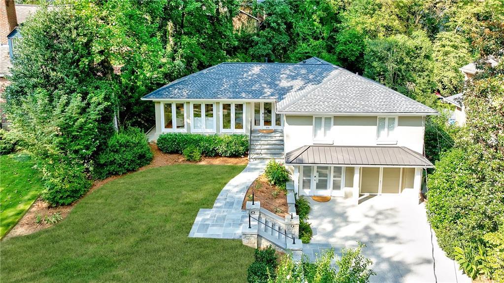 806 Brookridge Dr., Atlanta, GA 30306