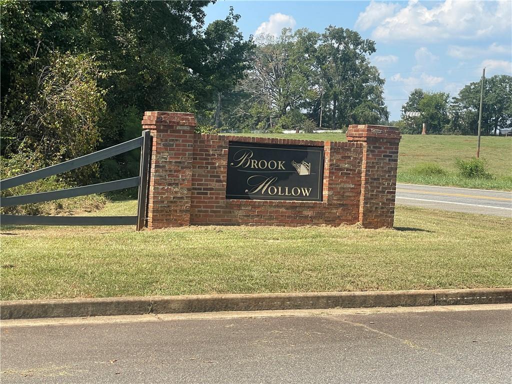 321 Clearview Dr., Monticello, GA 31064