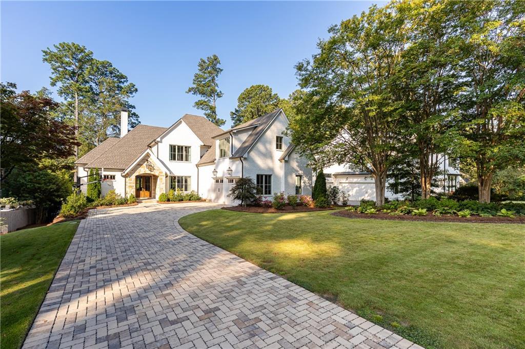 2696 Ashford Rd., Brookhaven, GA 30319