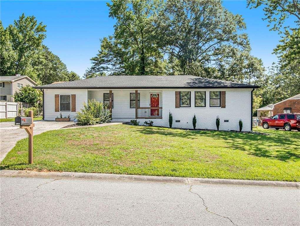 5425 Westford Cir., Atlanta, GA 30349