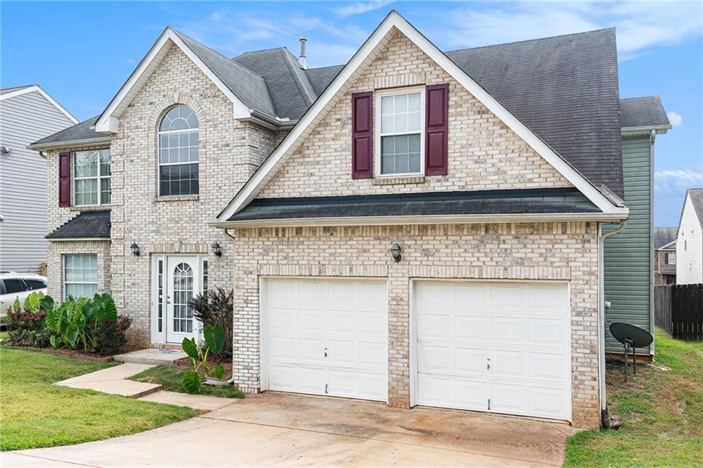 1762 Wood Stork Dr., Hampton, GA 30228