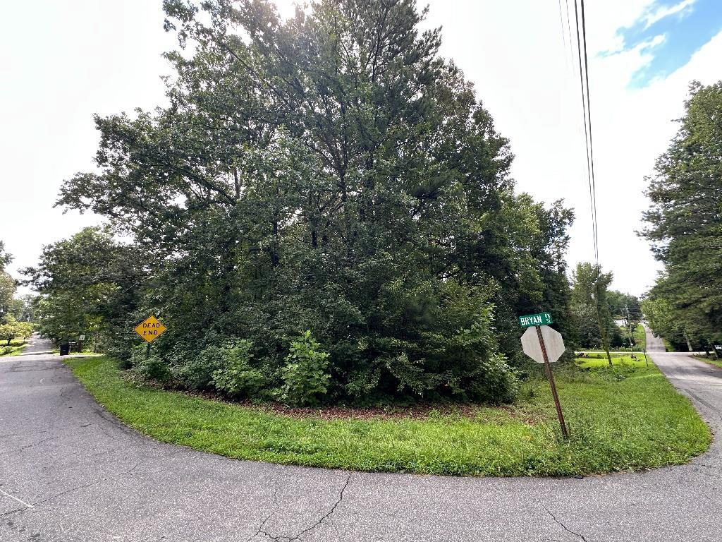 4245 Bryan Dr., Acworth, GA 30102