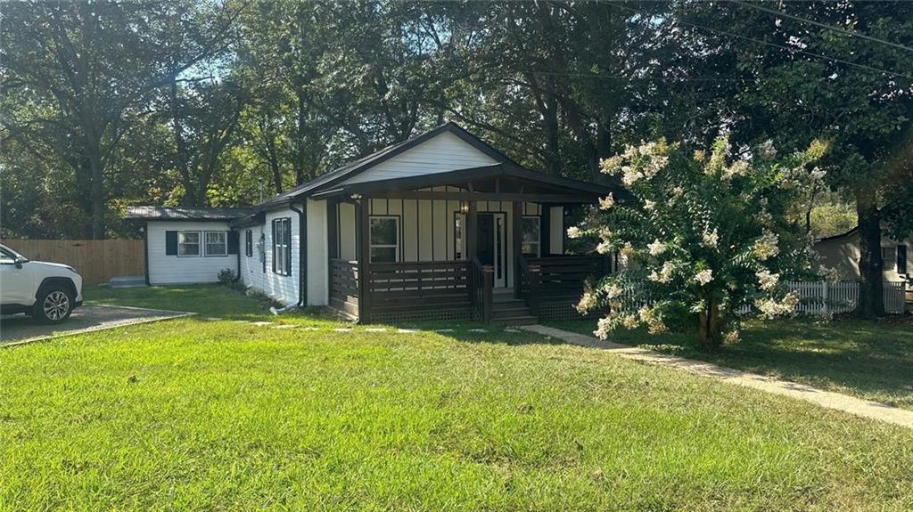 102 Oak St., Summerville, GA 30747
