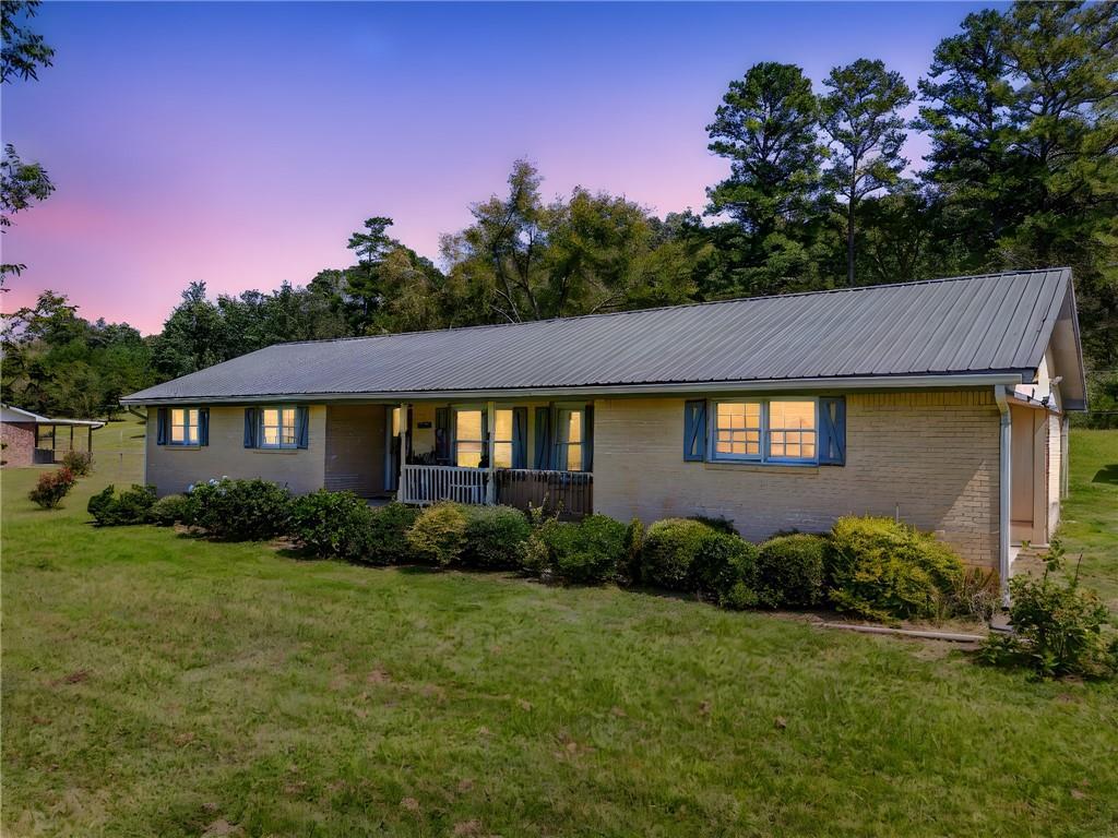 5549 Fosters Mill Rd., Cave Spring, GA 30124