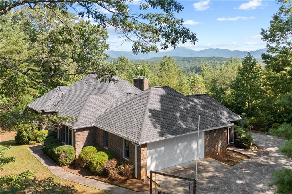 300 Sweet Apple Ln., Dahlonega, GA 30533