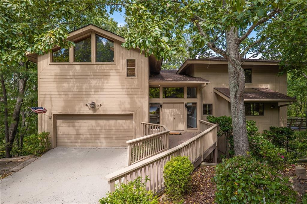 375 N Peak Dr., Johns Creek, GA 30022