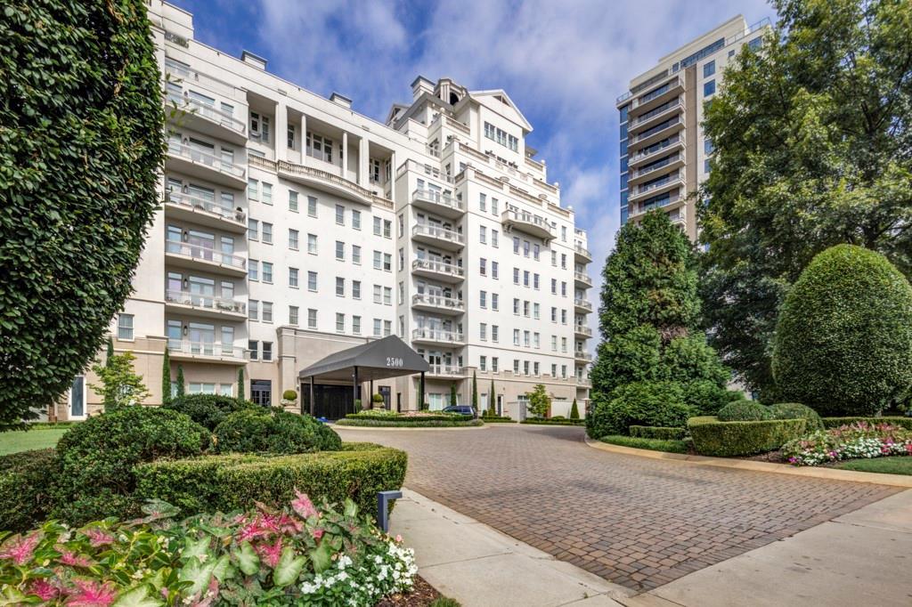 2500 Peachtree Rd. #606N, Atlanta, GA 30305