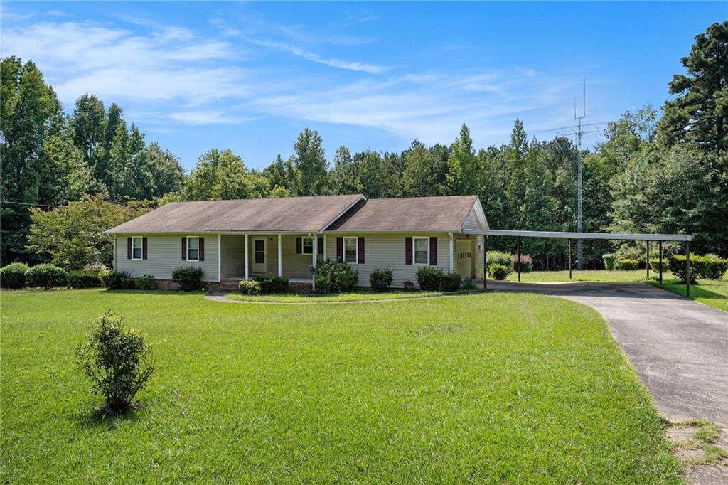 85 Stephens Dr., Covington, GA 30016