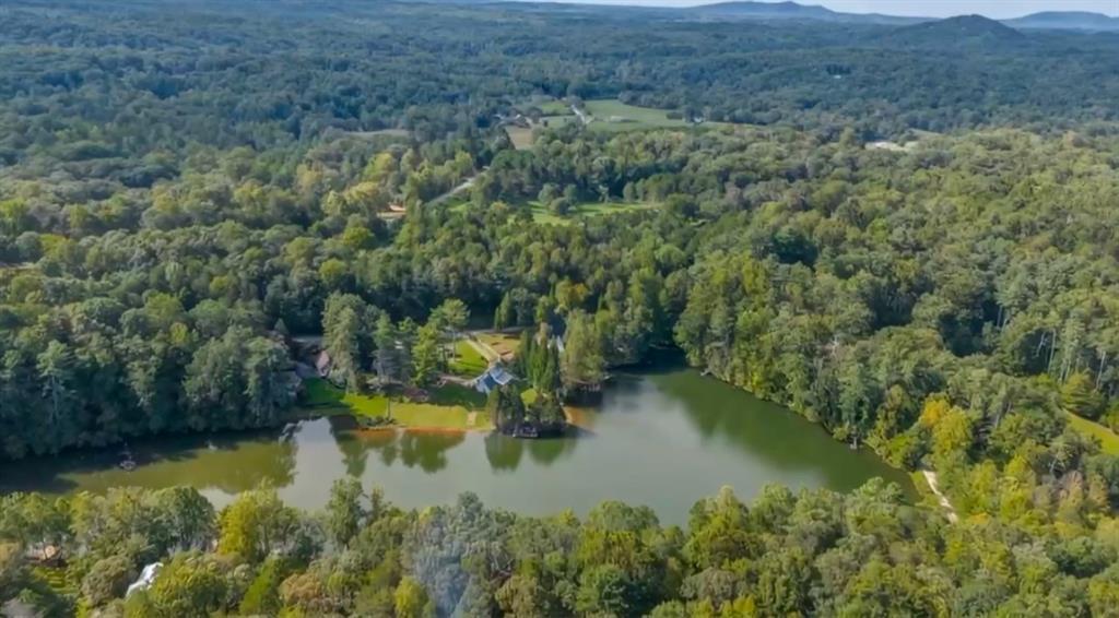 474 White Pine Cir., Demorest, GA 30535