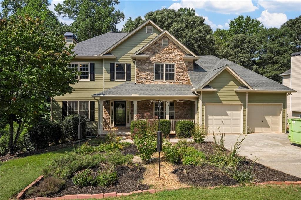 528 Wisteria Dr., Woodstock, GA 30188