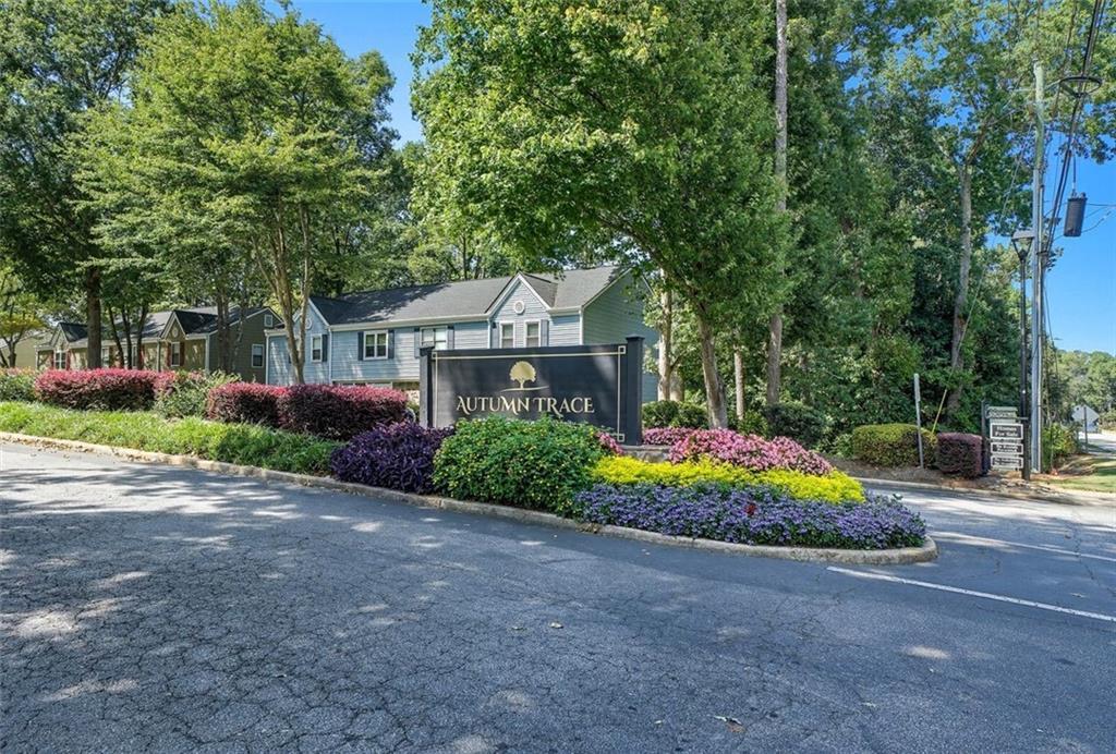 6615 Sienna Ct., Peachtree Corners, GA 30092