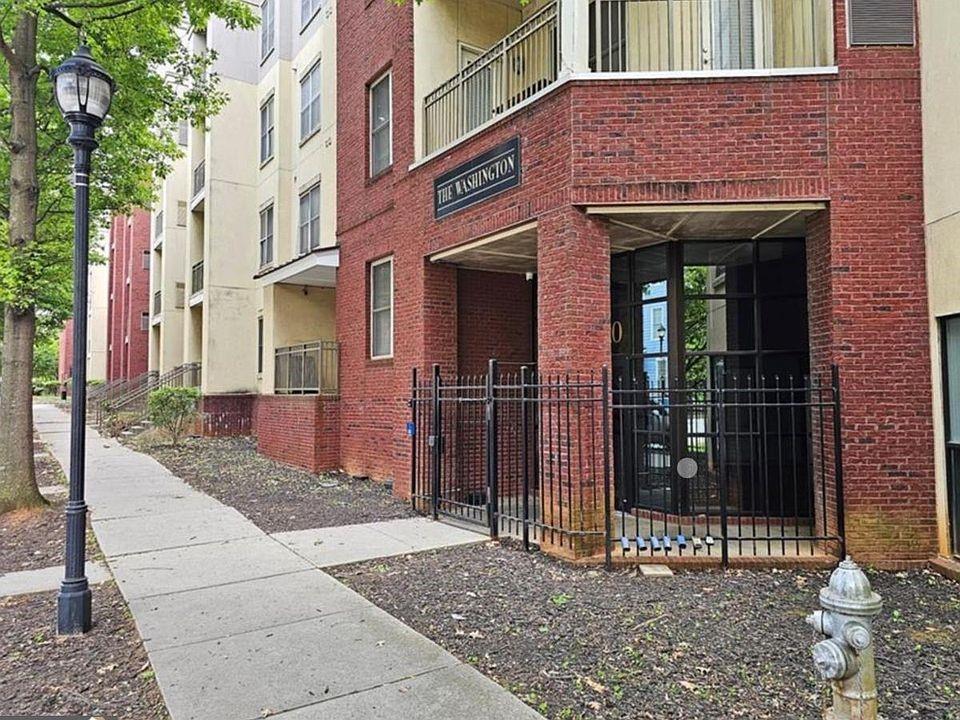 870 Mayson Turner Rd. #1209, Atlanta, GA 30314