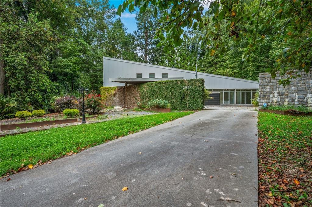 2987 Northside Dr., Atlanta, GA 30305