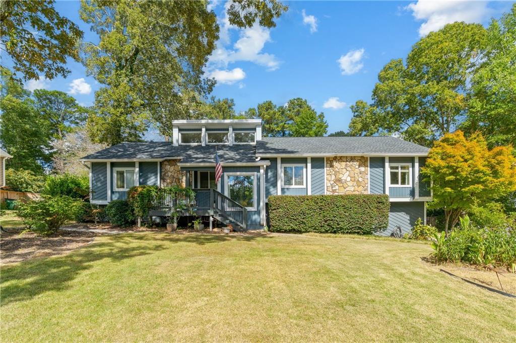2821 Interlaken Dr., Marietta, GA 30062