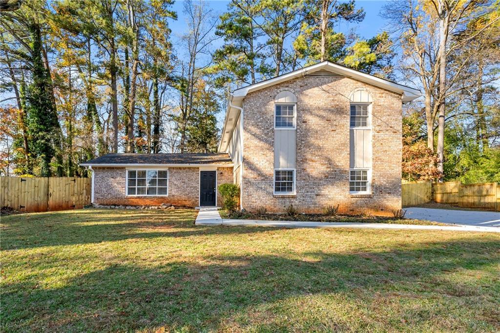 5533 N Wind Dr., Lilburn, GA 30047