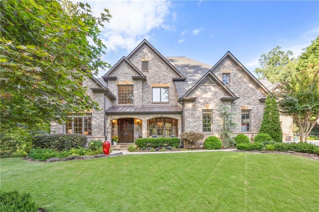 1629 Heatherwood Dr., Decatur, GA 30033