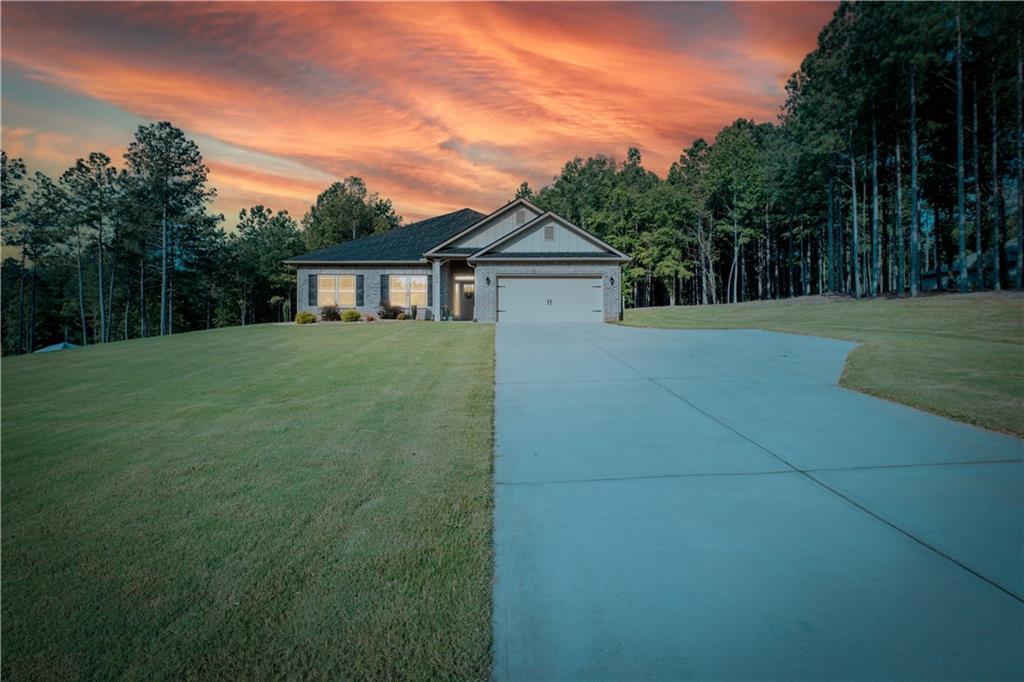 104 Eagle Heights Dr., Maysville, GA 30558